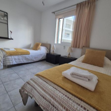 2 Bedroom Townhouse Lower Peyia Paphos Cyprus Eksteriør bilde