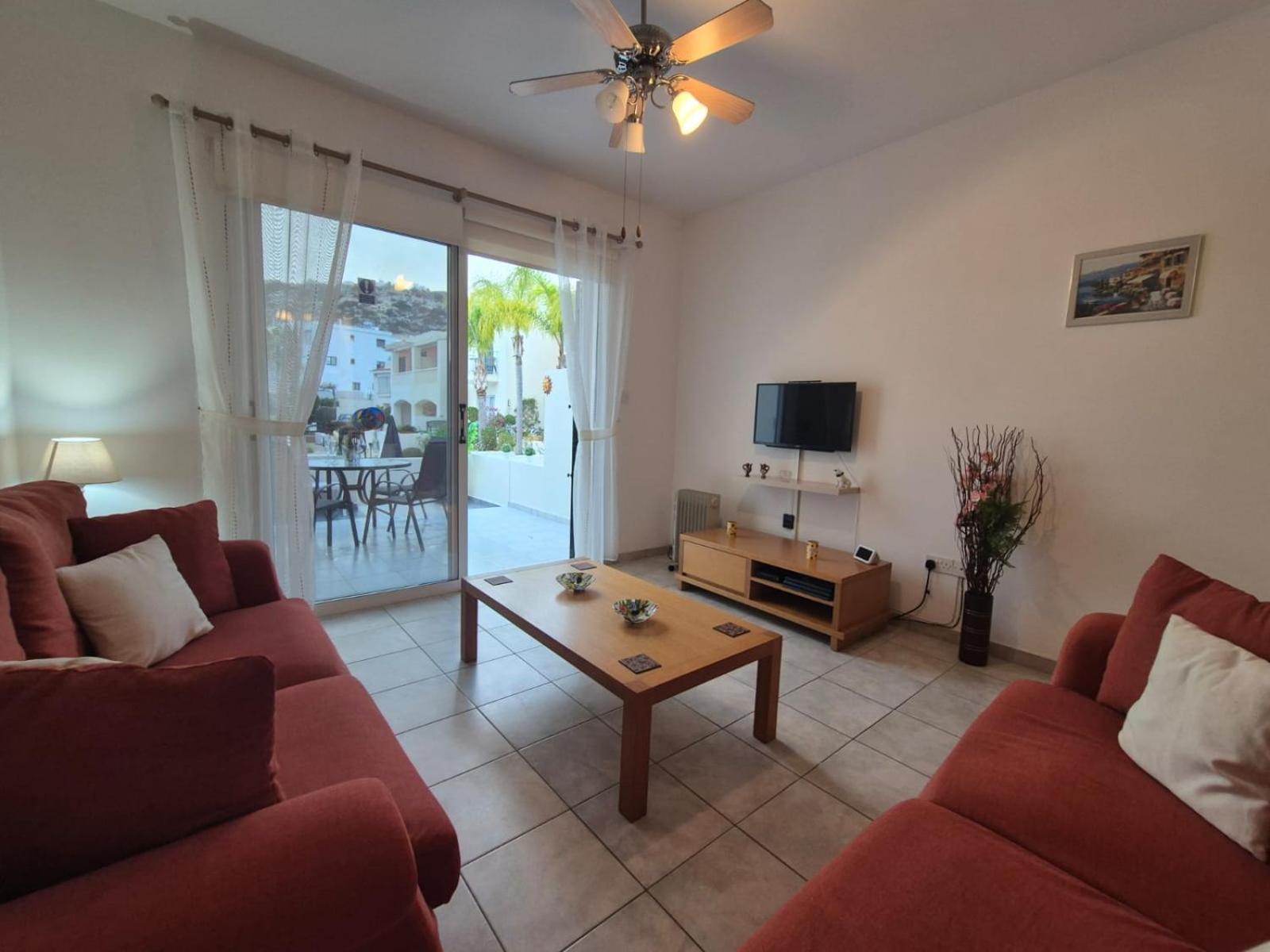 2 Bedroom Townhouse Lower Peyia Paphos Cyprus Eksteriør bilde